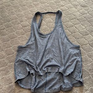 Lululemon top